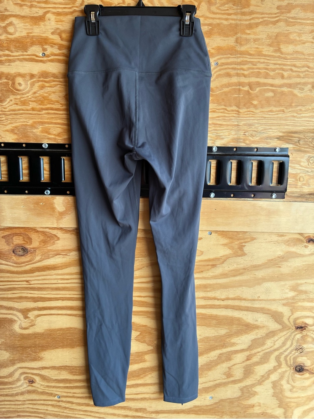 P.E. NATION RECALIBRATE LEGGINGS
Size Medium - Picture 7 of 8